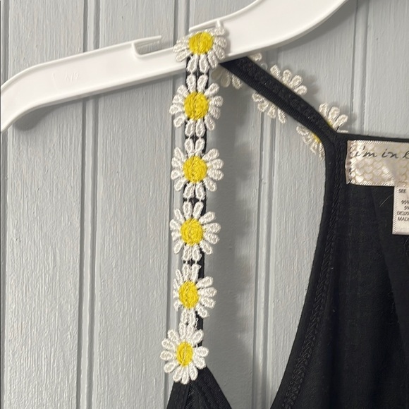 Black and Yellow Open Back Tank Top With Floral Straps | Medium - Picture 4 of 8